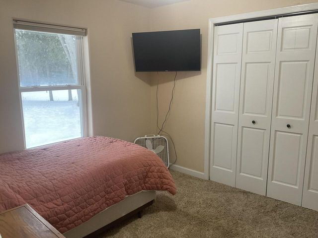 W242N4251 Swan ROAD, Pewaukee, WI 53072