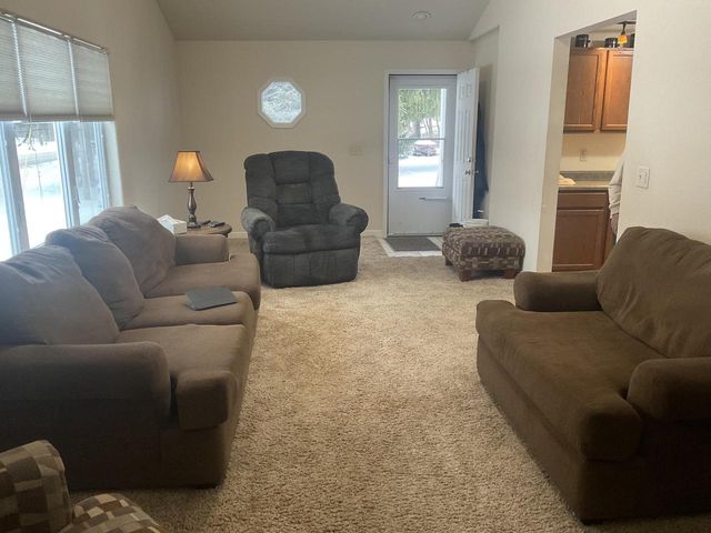 W242N4251 Swan ROAD, Pewaukee, WI 53072