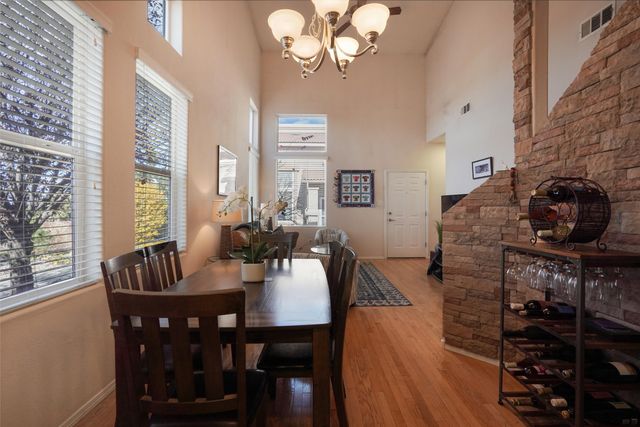 4328 Santo Domingo A, Santa Fe, NM 87507