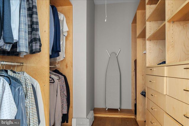 2 CEDAR LN, Erwinna, PA 18920