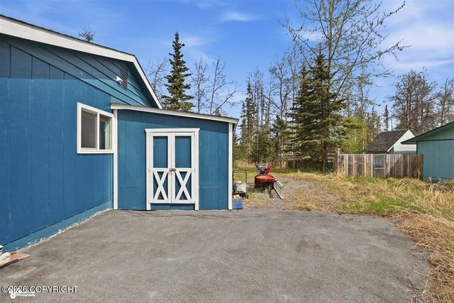 238 Crest Drive, Soldotna, AK 99669