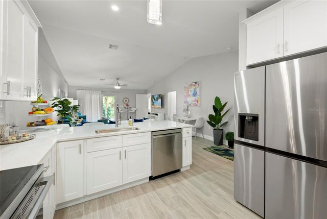 2098 COMO STREET, Port Charlotte, FL 33948