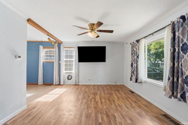 2429 Hazelwood Avenue, Fort Wayne, IN 46805