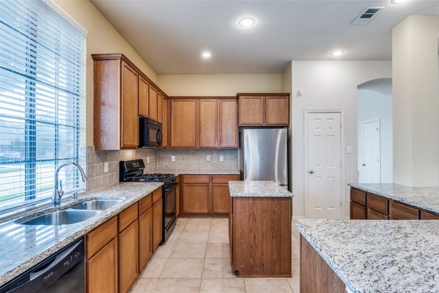 701 Buck Drive, Fate, TX 75087