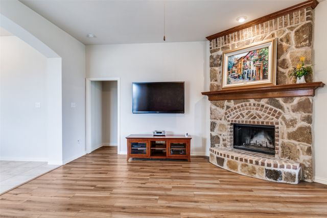 701 Buck Drive, Fate, TX 75087