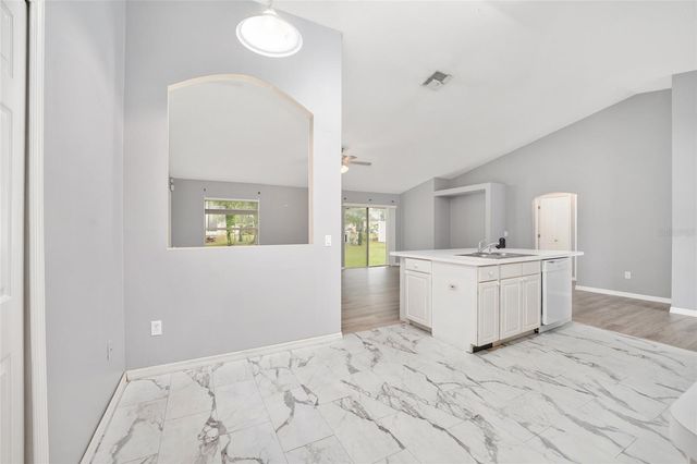 20 PINE COURT LOOP, Ocala, FL 34472