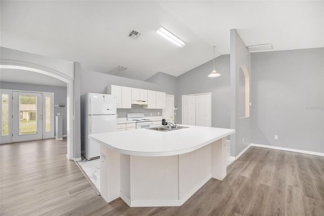 20 PINE COURT LOOP, Ocala, FL 34472