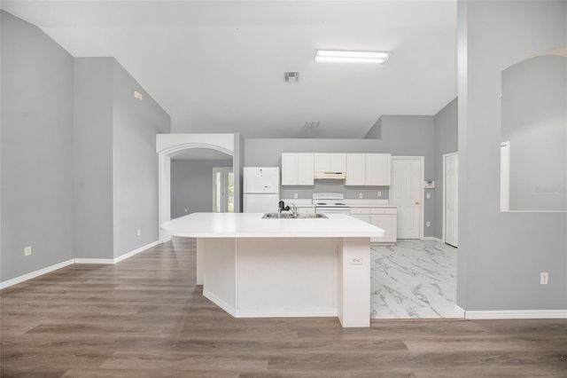 20 PINE COURT LOOP, Ocala, FL 34472