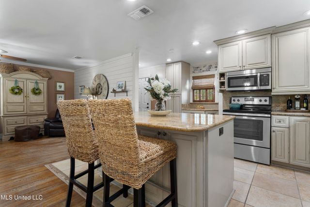 23 48th Street, Gulfport, MS 39507