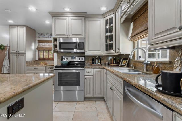 23 48th Street, Gulfport, MS 39507
