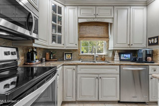 23 48th Street, Gulfport, MS 39507
