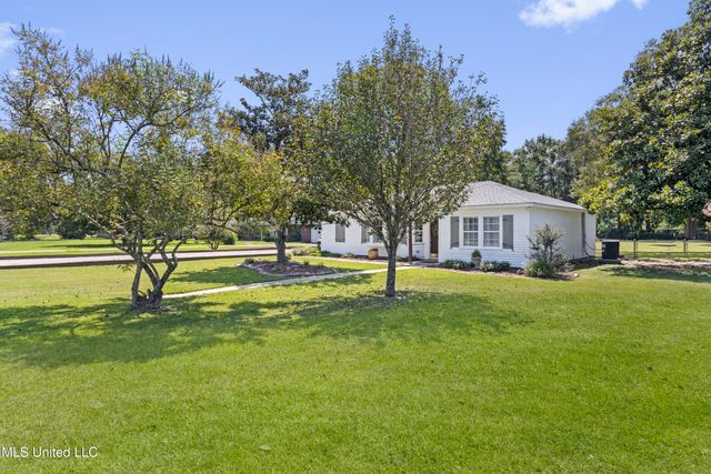 23 48th Street, Gulfport, MS 39507