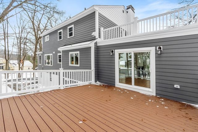 525 Lindell Ave, Leominster, MA 01453