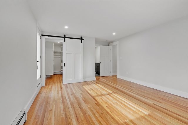 525 Lindell Ave, Leominster, MA 01453