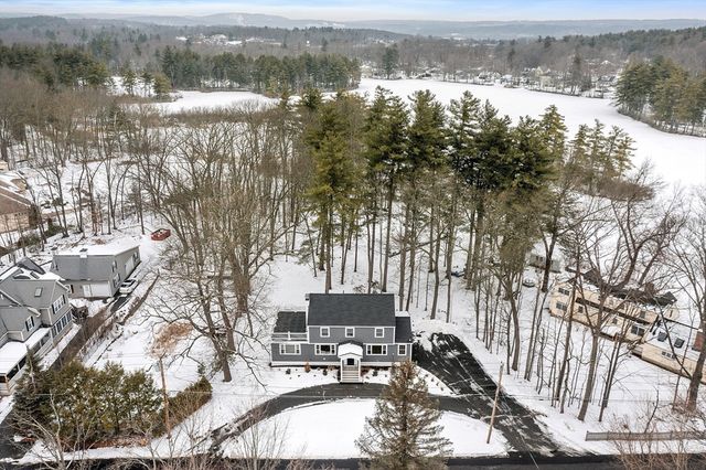 525 Lindell Ave, Leominster, MA 01453