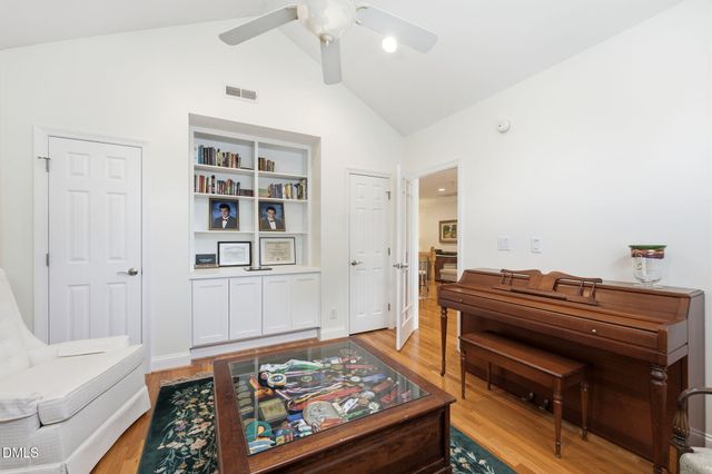 1022 W Front Street, Burlington, NC 27215
