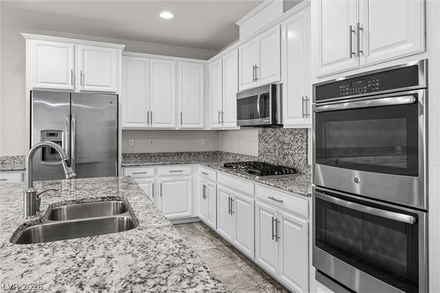 7349 Merimack Oaks Street, Las Vegas, NV 89166