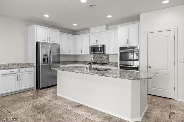 7349 Merimack Oaks Street, Las Vegas, NV 89166