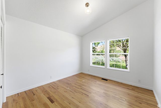 9664 E 400 S, Huntsville, UT 84317