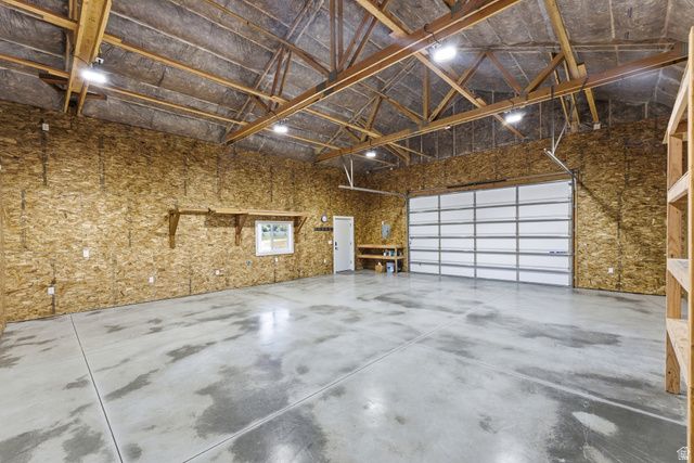 9664 E 400 S, Huntsville, UT 84317