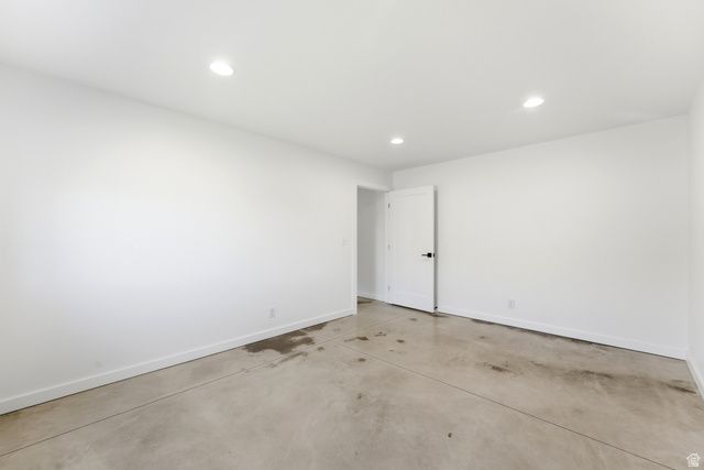 9664 E 400 S, Huntsville, UT 84317