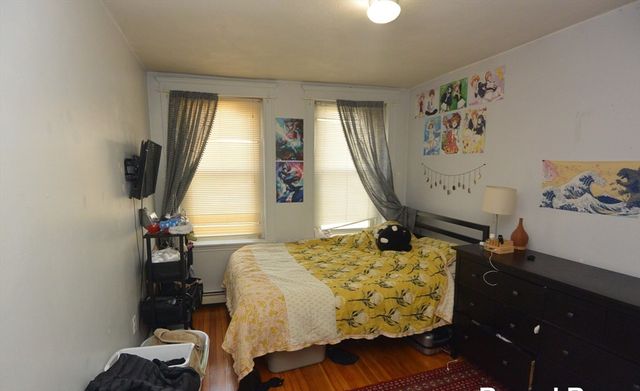 24 Ransom Rd 6, Boston, MA 02135