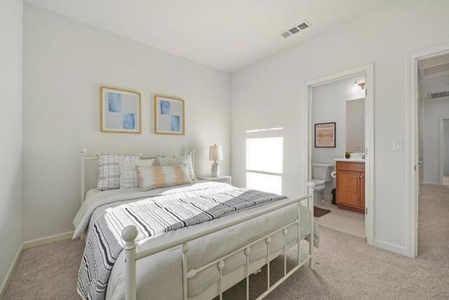 2755 Ball Place 2, Santa Clara, CA 95051