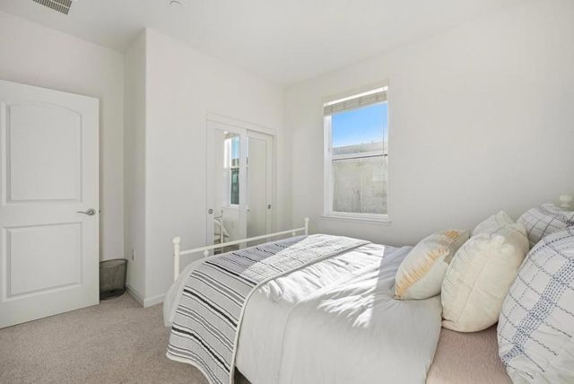 2755 Ball Place 2, Santa Clara, CA 95051