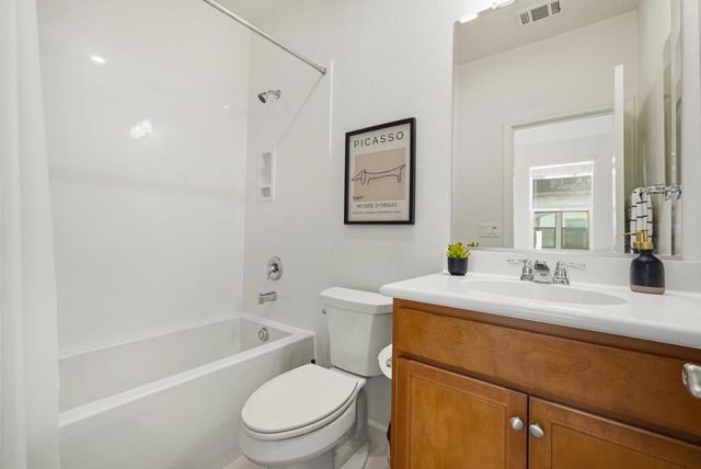 2755 Ball Place 2, Santa Clara, CA 95051