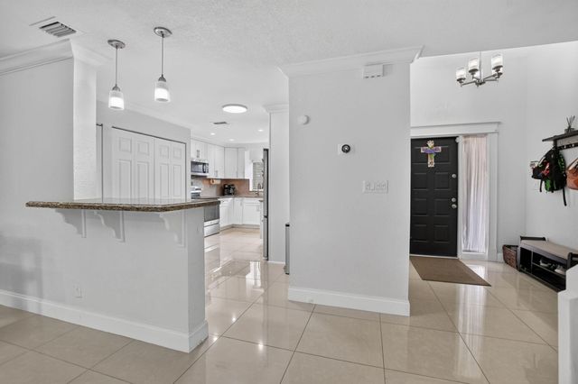 2231 NW 45TH Avenue, Coconut Creek, FL 33066