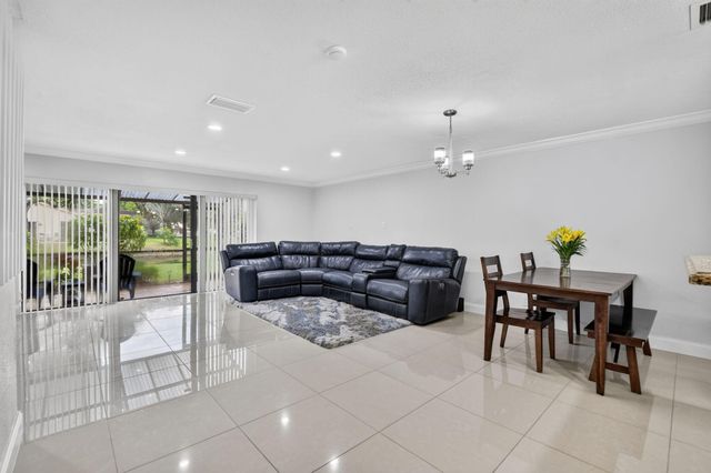 2231 NW 45TH Avenue, Coconut Creek, FL 33066