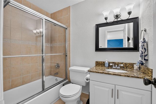 2231 NW 45TH Avenue, Coconut Creek, FL 33066
