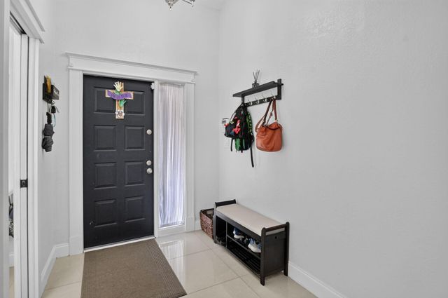 2231 NW 45TH Avenue, Coconut Creek, FL 33066