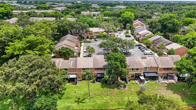 2231 NW 45TH Avenue, Coconut Creek, FL 33066