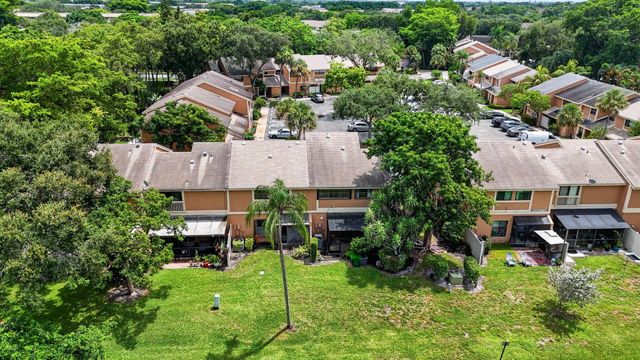 2231 NW 45TH Avenue, Coconut Creek, FL 33066