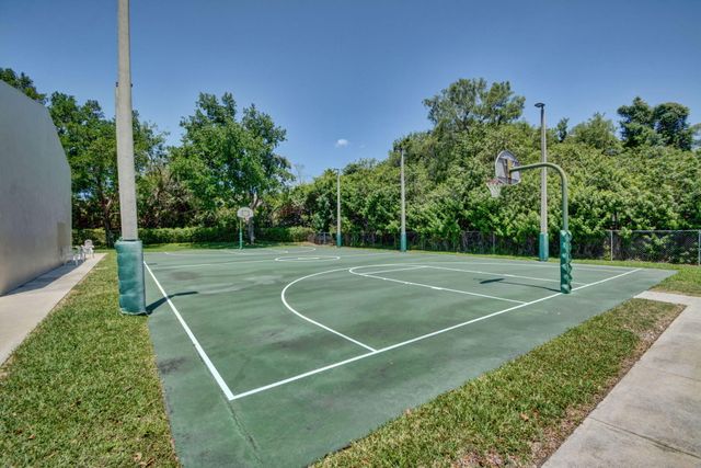 2231 NW 45TH Avenue, Coconut Creek, FL 33066