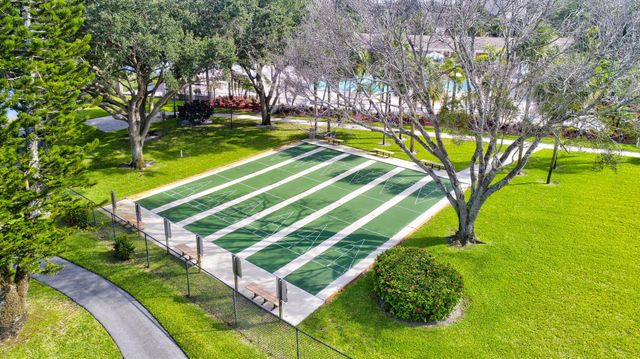 2231 NW 45TH Avenue, Coconut Creek, FL 33066