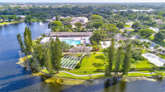2231 NW 45TH Avenue, Coconut Creek, FL 33066