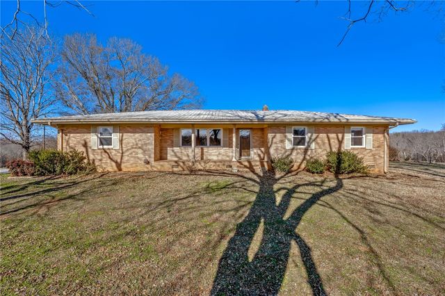 183 Mount Tabor Church Road, Pickens, SC 29671