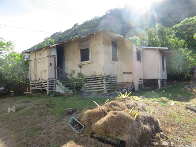 1935 9th Avenue, Honolulu, HI 96816