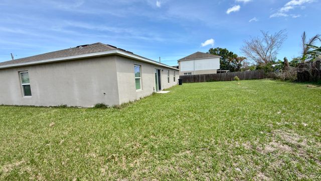 6446 NW Polly Court, Port St. Lucie, Port St Lucie, FL 34983