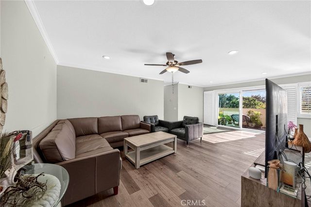 13624 La Jolla Circle H, La Mirada, CA 90638