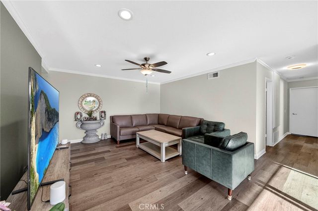 13624 La Jolla Circle H, La Mirada, CA 90638