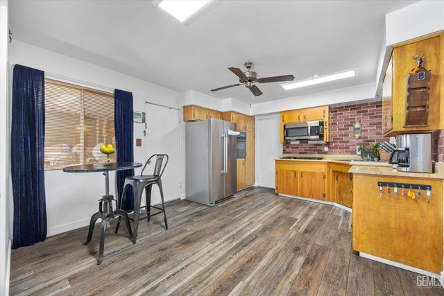 217 Suzanne Lane, Taft, CA 93268