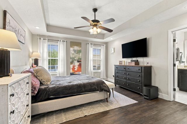 1807 E Costa Mesa Court, Ozark, MO 65721