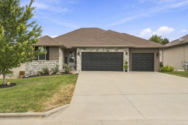 1807 E Costa Mesa Court, Ozark, MO 65721
