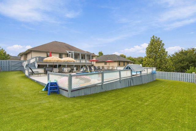 1807 E Costa Mesa Court, Ozark, MO 65721