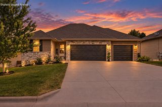 1807 E Costa Mesa Court, Ozark, MO 65721