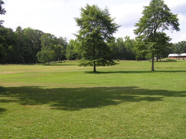 1200 T Crowe Road, Soddy Daisy, TN 37379