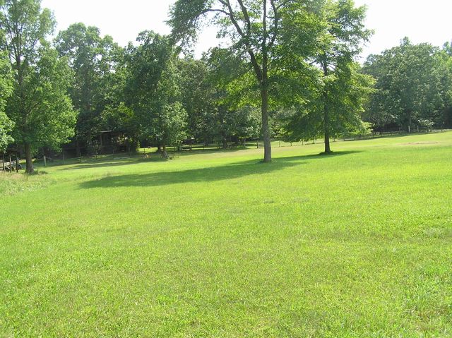 1200 T Crowe Road, Soddy Daisy, TN 37379